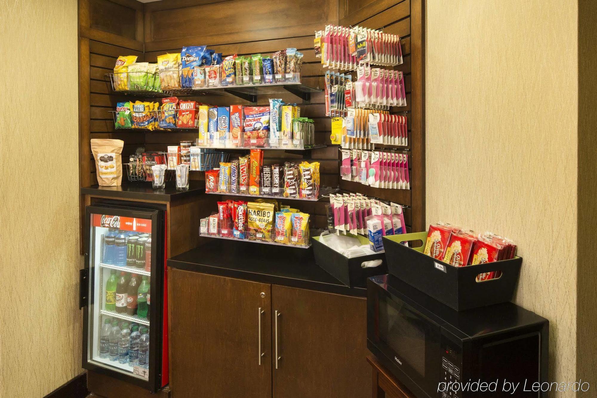 Doubletree By Hilton Hotel Raleigh - Brownstone - University Εξωτερικό φωτογραφία