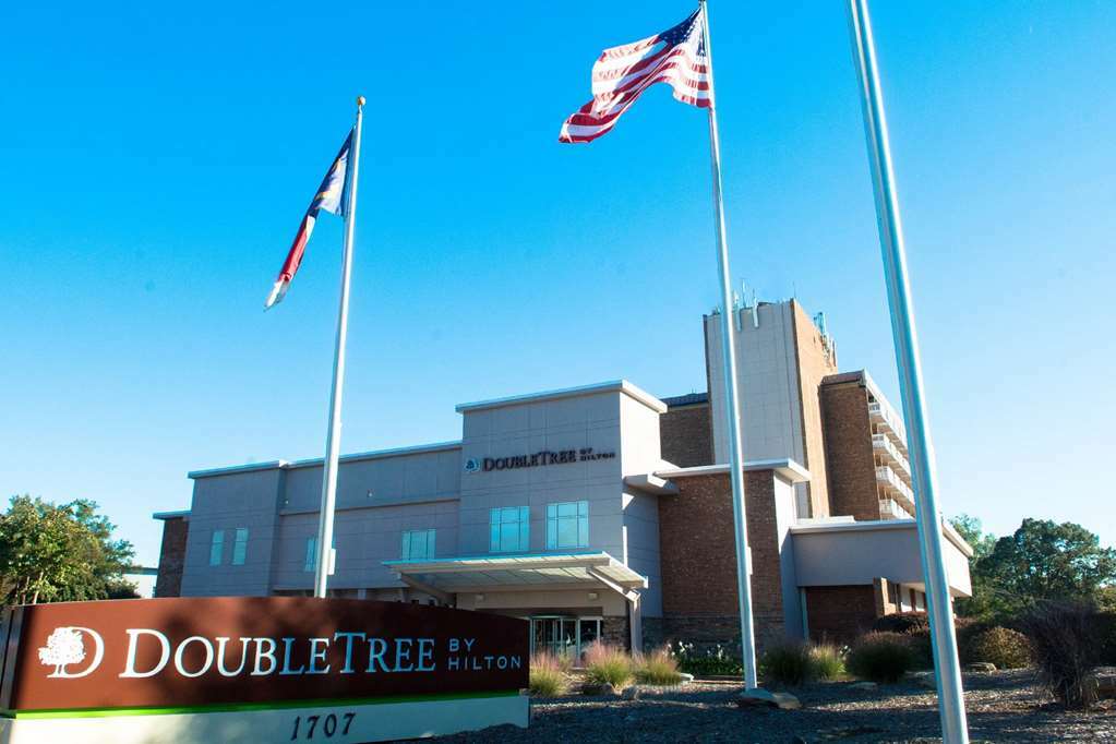 Doubletree By Hilton Hotel Raleigh - Brownstone - University Εξωτερικό φωτογραφία
